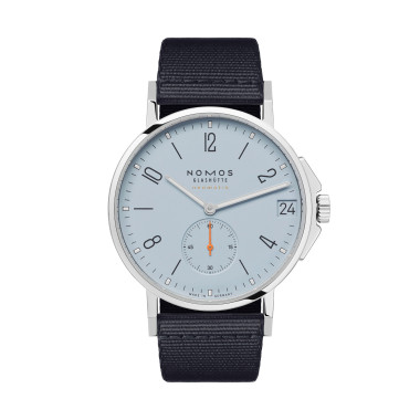         Damen- und Herrenuhr, Automatik, NOMOS Glashütte Ahoi neomatik 38 Datum sky