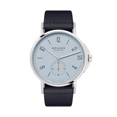         Damen- und Herrenuhr, Automatik, NOMOS Glashütte Ahoi neomatik 38 Datum sky