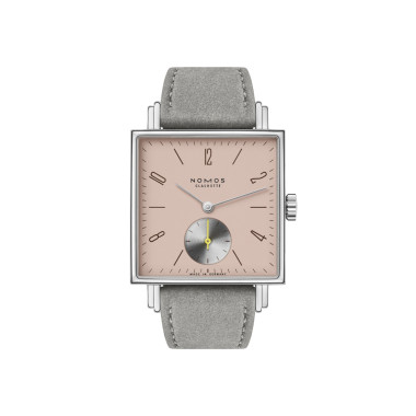         Damenuhr, Handaufzug, NOMOS Glashütte Tetra – Die Kapriziöse