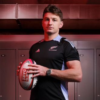 05-Tudor-Brand-Beauden-Barrett